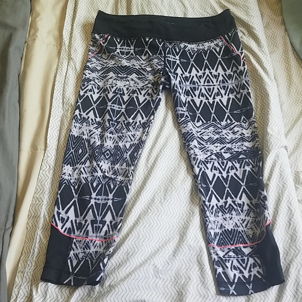 O'Neill leggings Final Price